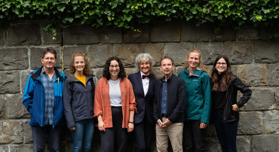 v.l.n.r.: Daniel Peter, Judith Schmutz, Flavia Polli, Franziska Schönborn, Jörg Häfliger, Sarah Schmid, Ana Sofia Schneider Es fehlen: Adrian Kempf, Sara Muff